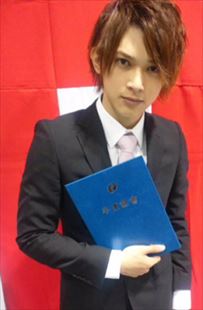 吉沢亮の学歴と偏差値 出身校 小学校 中学校 高校 大学 と家族構成 トレンドニュースどっと東京