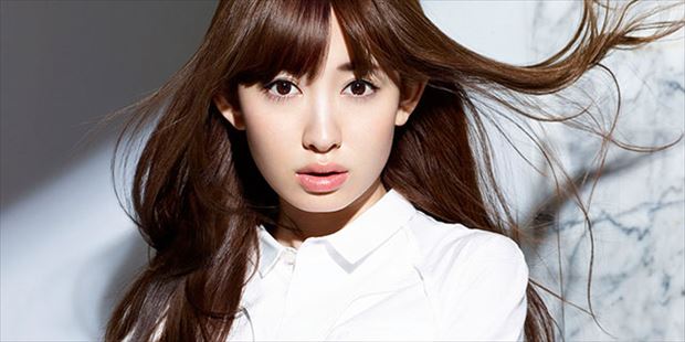 著名人 芸能人の学歴 Akb48 小嶋陽菜の出身校 小学校 中学校 高校 大学 の偏差値と生い立ち そして芸能界デビューのキッカケ トレンドニュースどっと東京